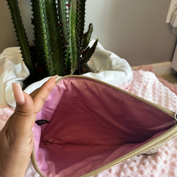 Coach IPad Bag - Picture 3 of 4